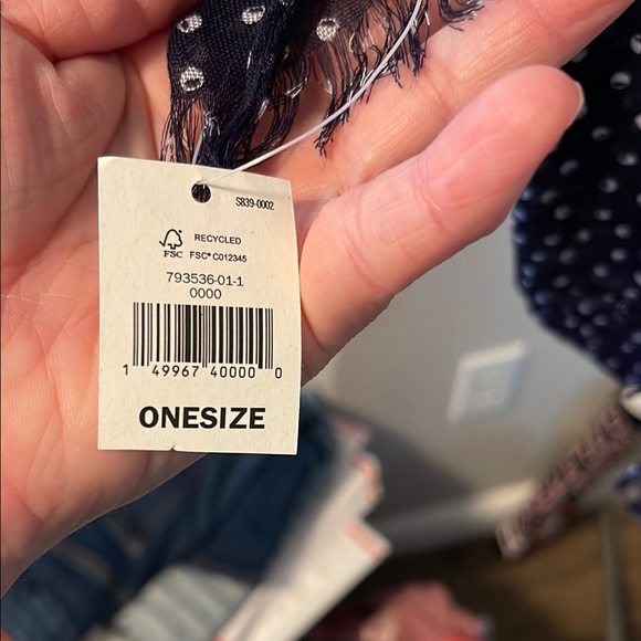 Banana Republic Elegant Navy Polka Dot Scarf NWT - Picture 3 of 5